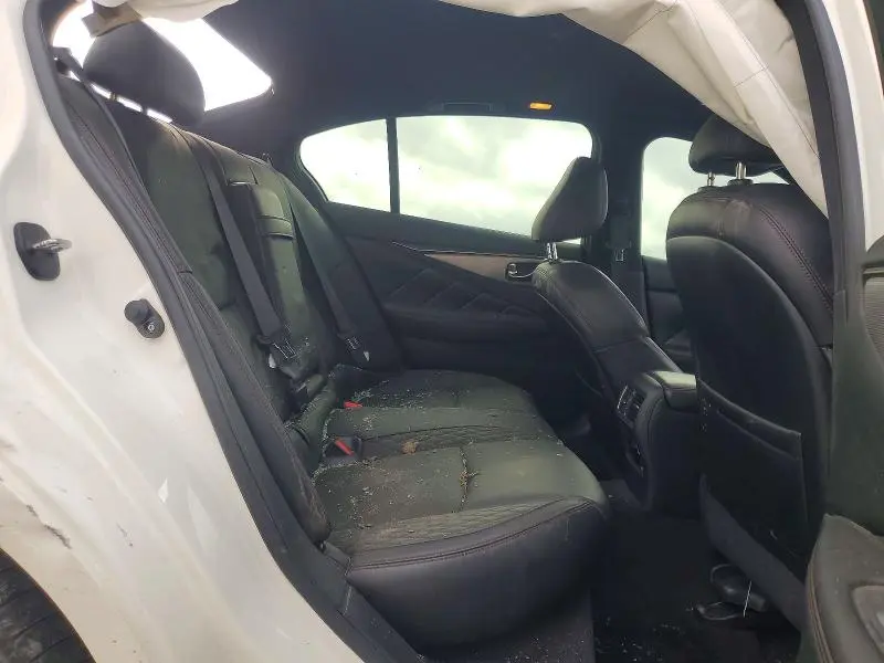 2018 INFINITI Q50 RED SPORT 400  
