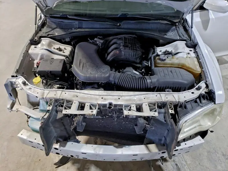 2015 CHRYSLER 300 LIMITED  