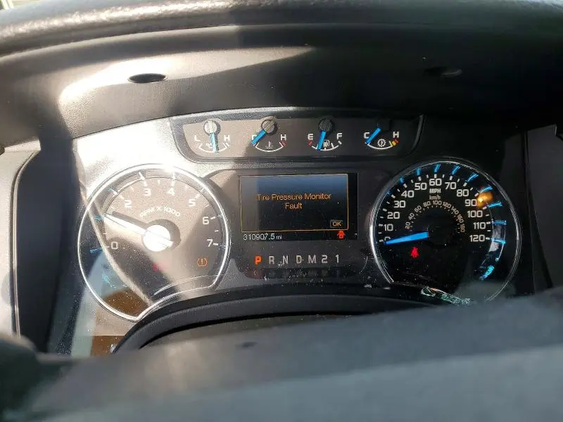 2013 FORD F150 SUPER CAB  