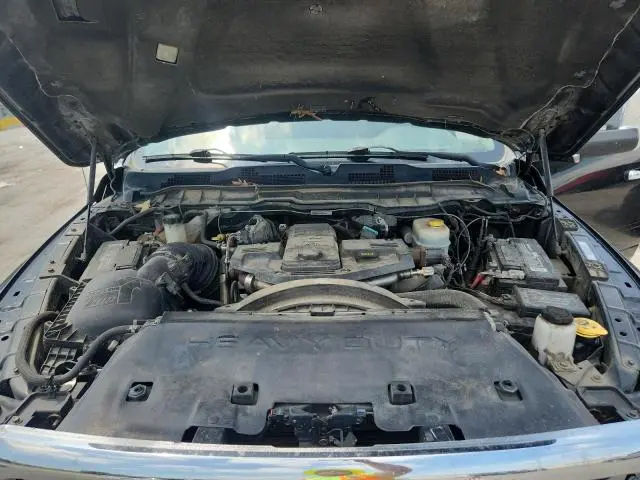 2015 RAM 2500 SLT  