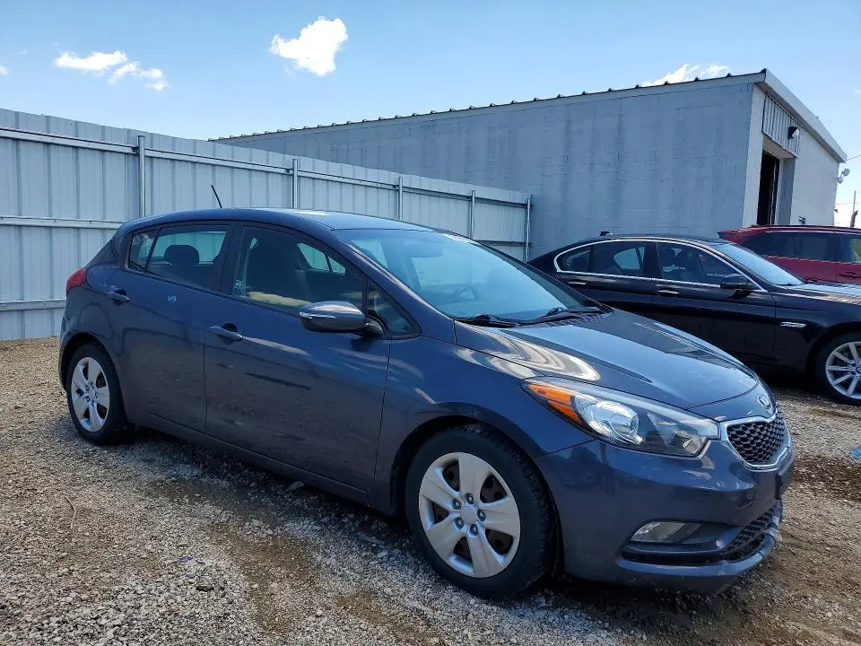 2016 KIA FORTE LX  