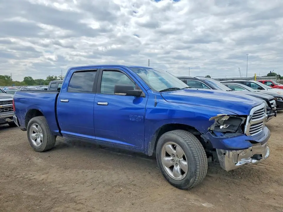 2014 RAM 1500 SLT  
