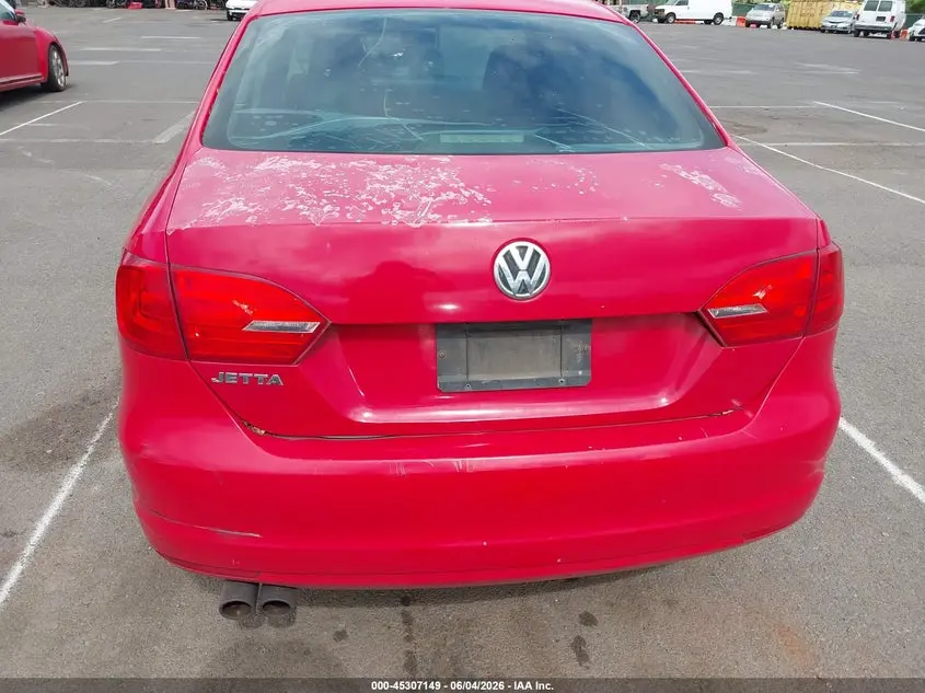 2013 VOLKSWAGEN JETTA 2.0L S