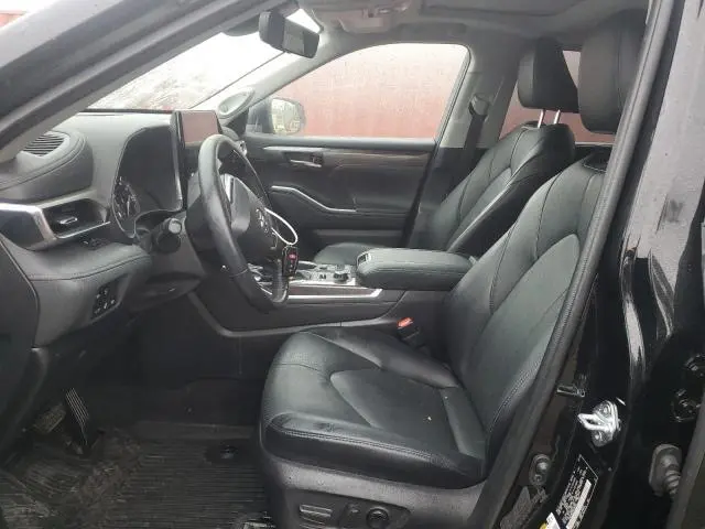 2022 TOYOTA HIGHLANDER LIMITED  