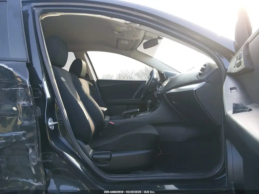 2012 MAZDA MAZDA3 I TOURING