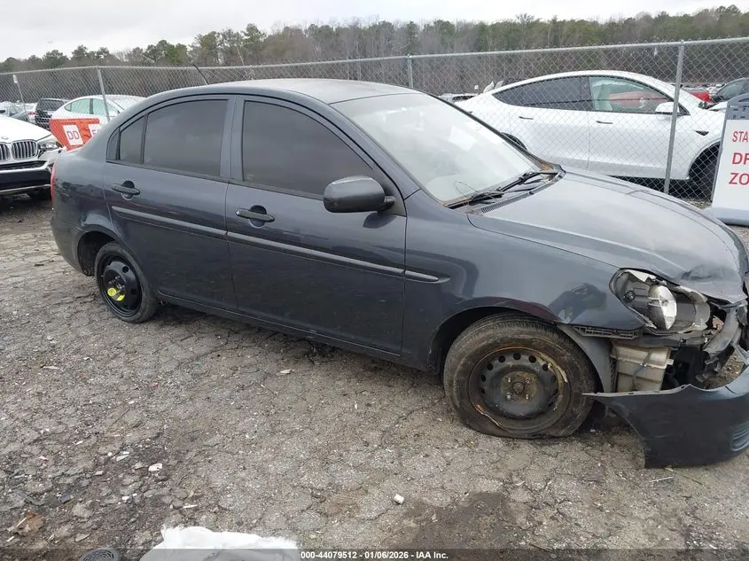 2011 HYUNDAI ACCENT GLS