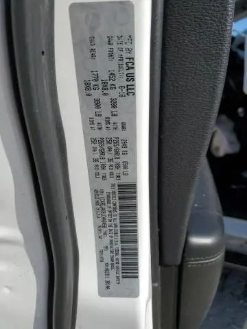 2018 DODGE DURANGO SXT  