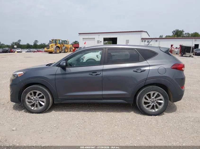 2018 HYUNDAI TUCSON SE