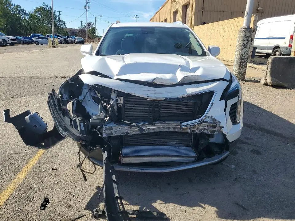 2021 CADILLAC XT4 PREMIUM LUXURY  