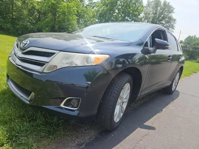 2013 TOYOTA VENZA LE  