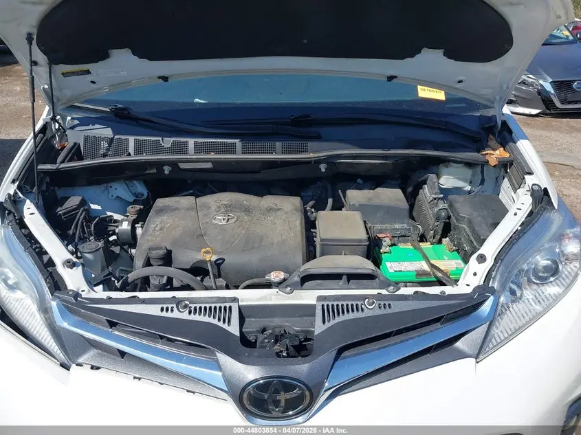 2019 TOYOTA SIENNA XLE 7 PASSENGER