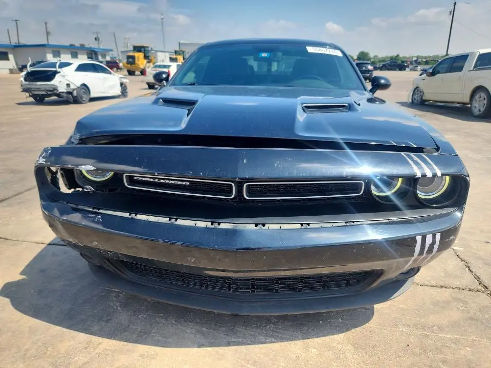2018 DODGE CHALLENGER SXT  