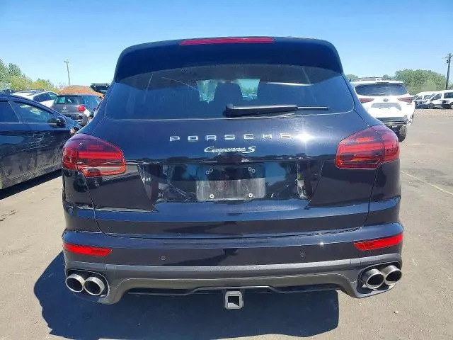 2016 PORSCHE CAYENNE S  