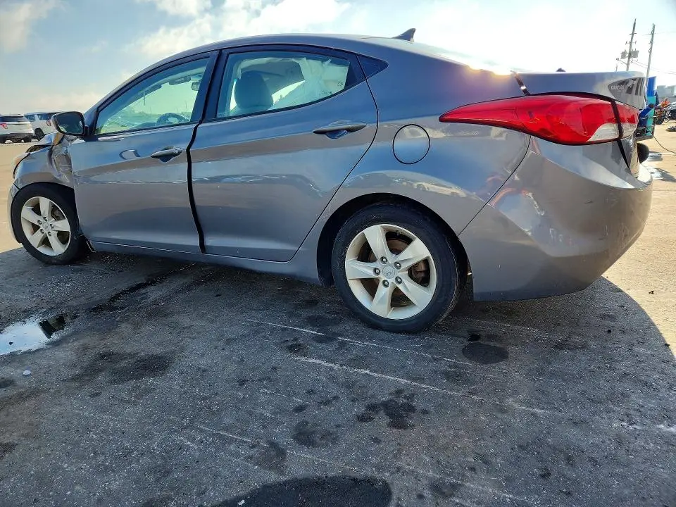 2012 HYUNDAI ELANTRA GLS  