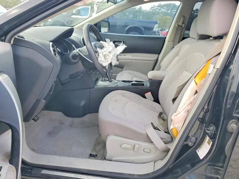 2012 NISSAN ROGUE S  
