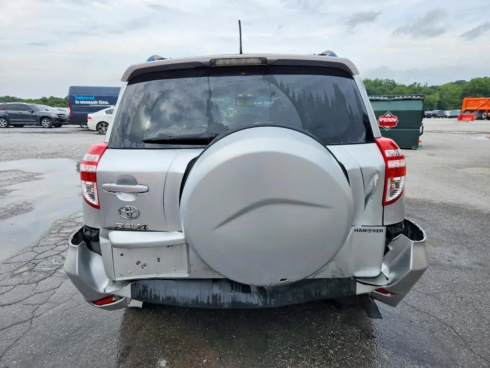 2012 TOYOTA RAV4 BASE  