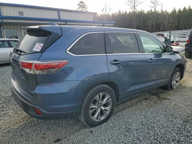 2016 TOYOTA HIGHLANDER LE  