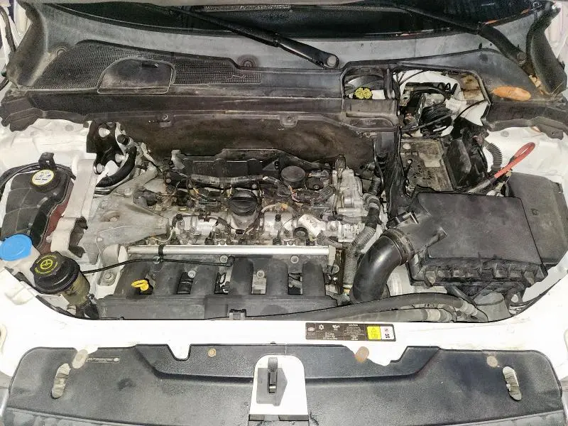 2011 LAND ROVER LR2 HSE LUXURY  