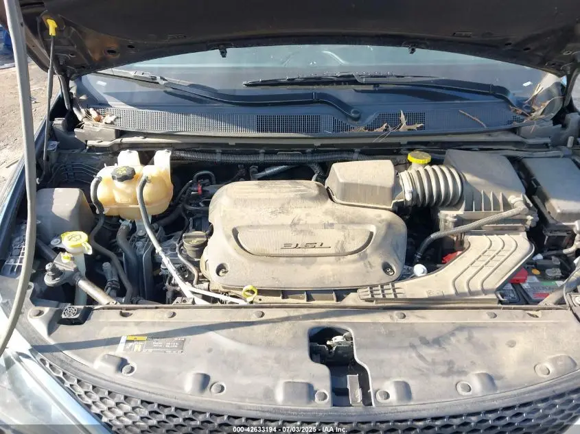 2021 CHRYSLER VOYAGER LXI