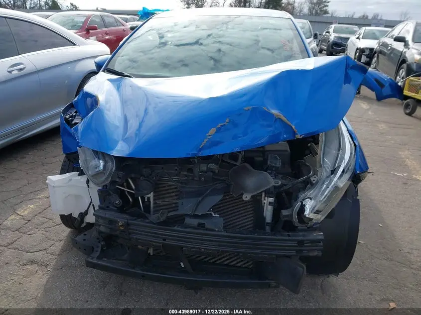 2021 NISSAN VERSA SV XTRONIC CVT