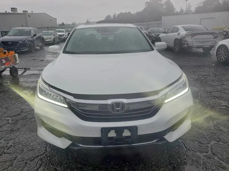 2017 HONDA ACCORD TOURING HYBRID  