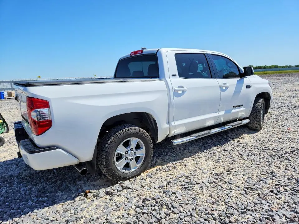2021 TOYOTA TUNDRA SR5  