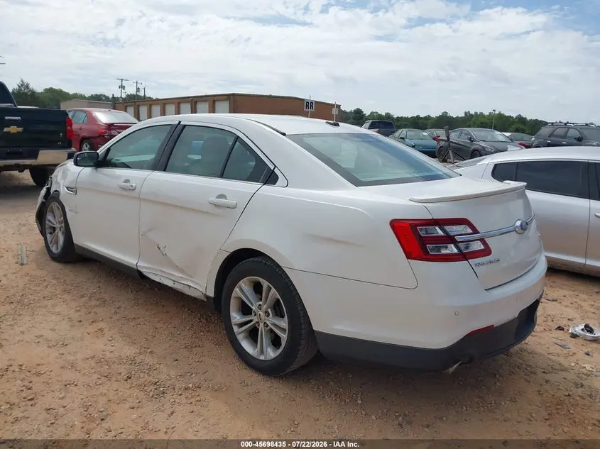 2016 FORD TAURUS SEL