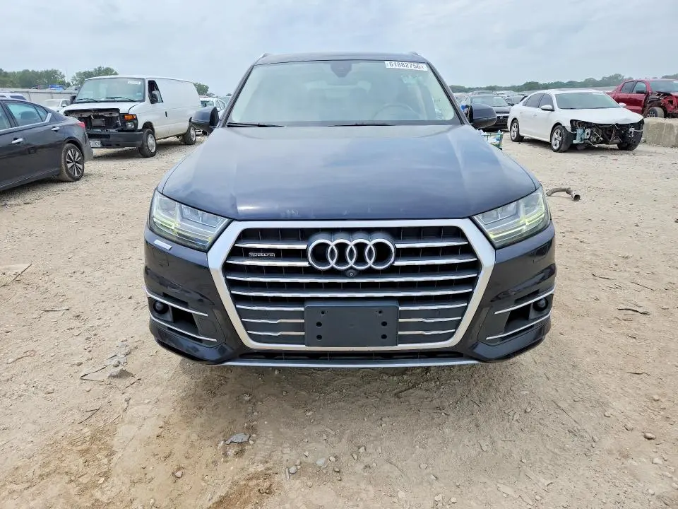 2017 AUDI Q7 PRESTIGE  