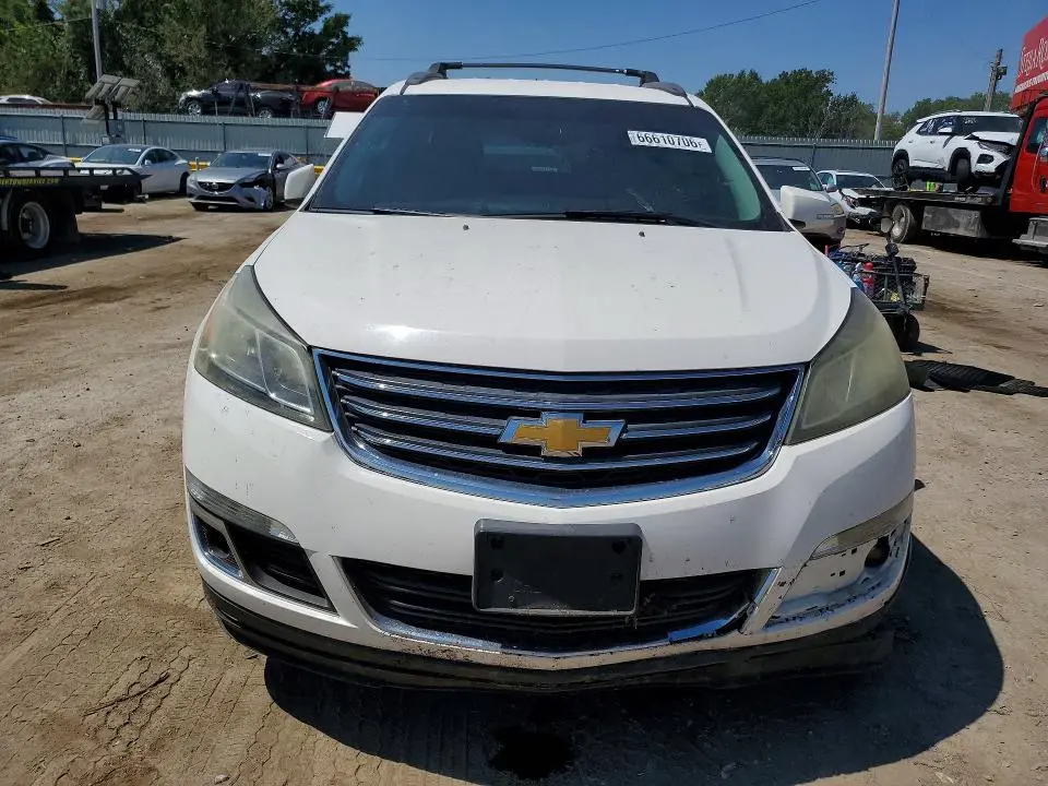 2013 CHEVROLET TRAVERSE LT  
