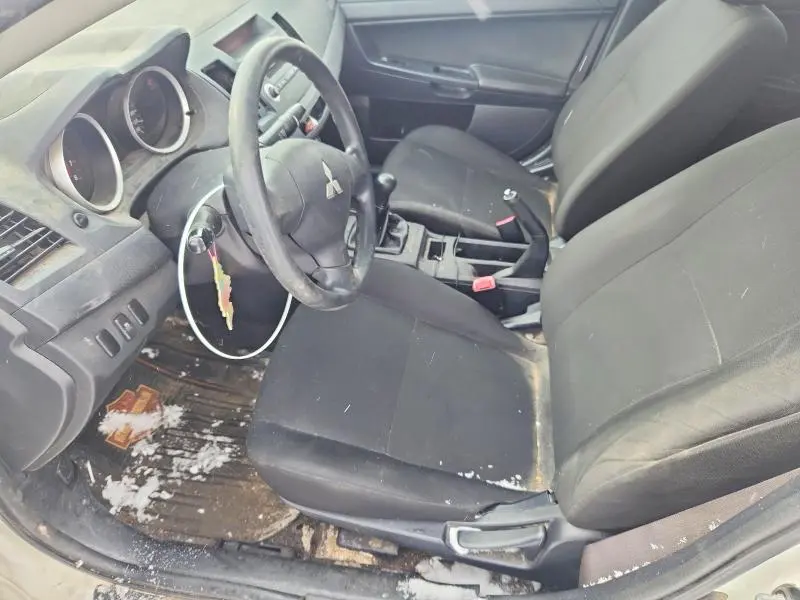 2013 MITSUBISHI LANCER DE  