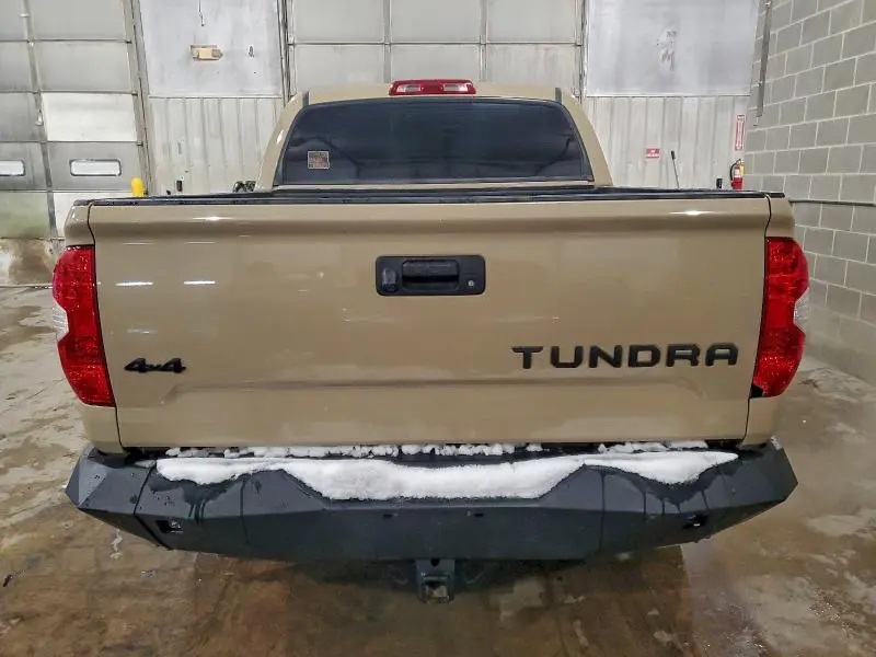 2019 TOYOTA TUNDRA CREWMAX SR5  