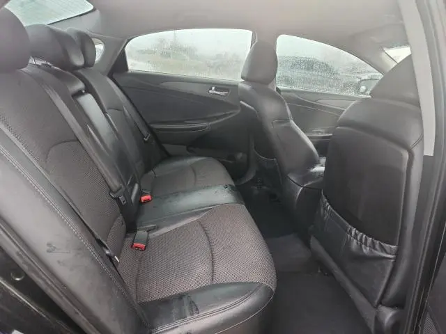 2011 HYUNDAI SONATA SE  