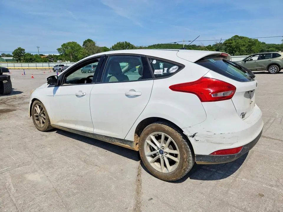 2016 FORD FOCUS SE  