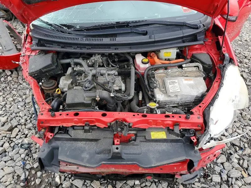 2012 TOYOTA PRIUS THREE  