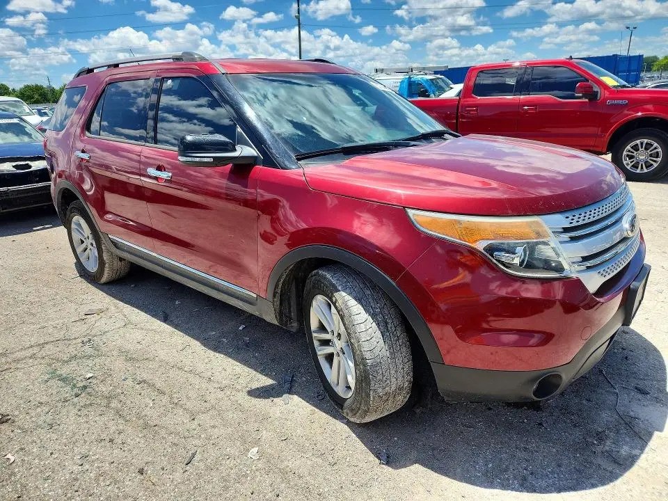 2013 FORD EXPLORER XLT  