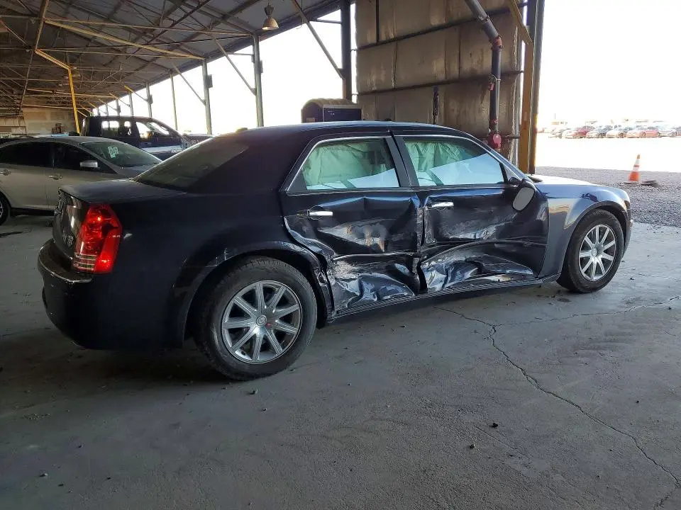 2010 CHRYSLER 300C   