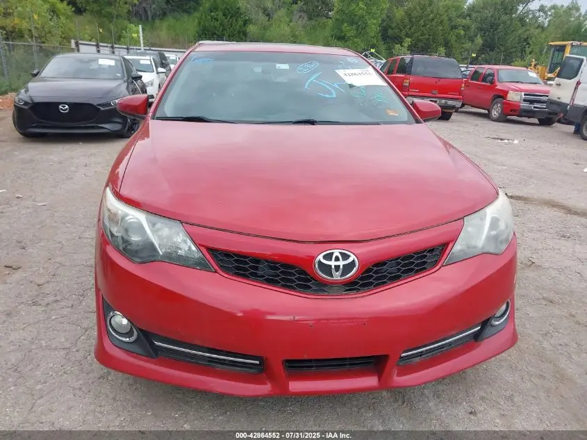 2012 TOYOTA CAMRY SE