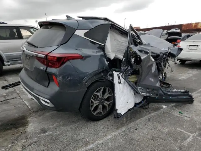 2021 KIA SELTOS EX  