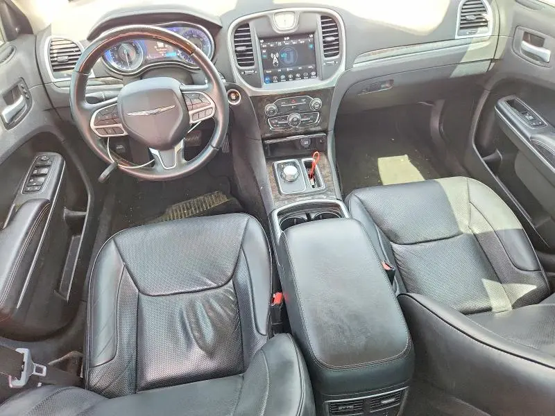 2018 CHRYSLER 300   