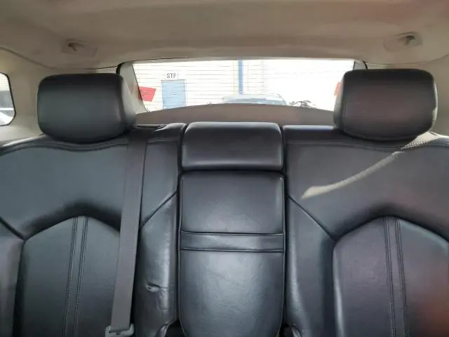 2011 CADILLAC SRX LUXURY COLLECTION  