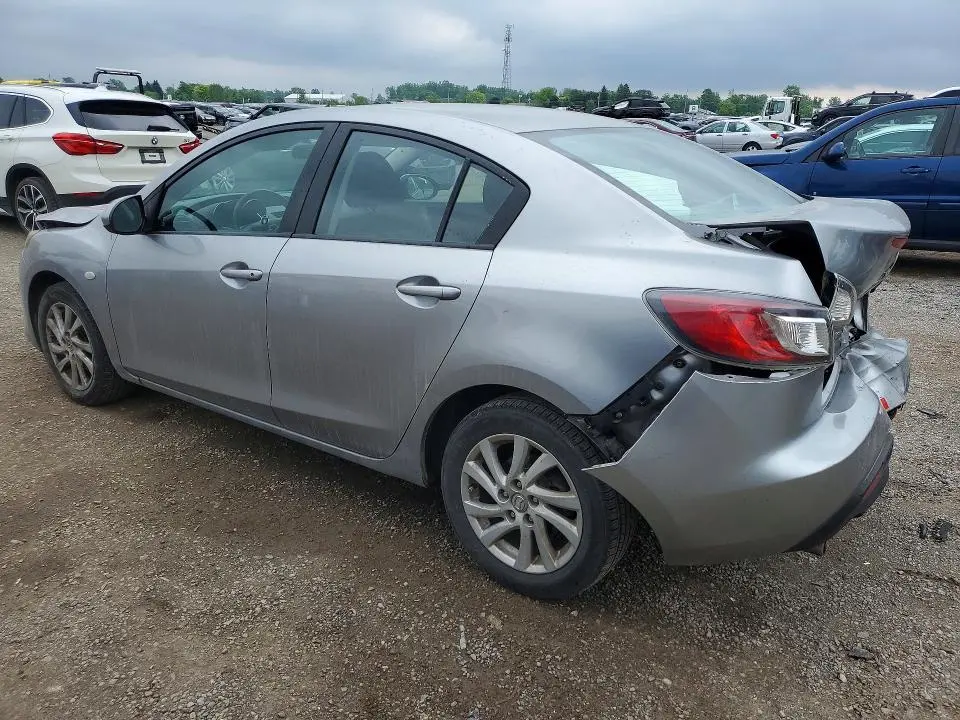 2010 MAZDA 3 GS  