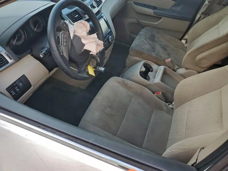 2016 HONDA ODYSSEY SE  