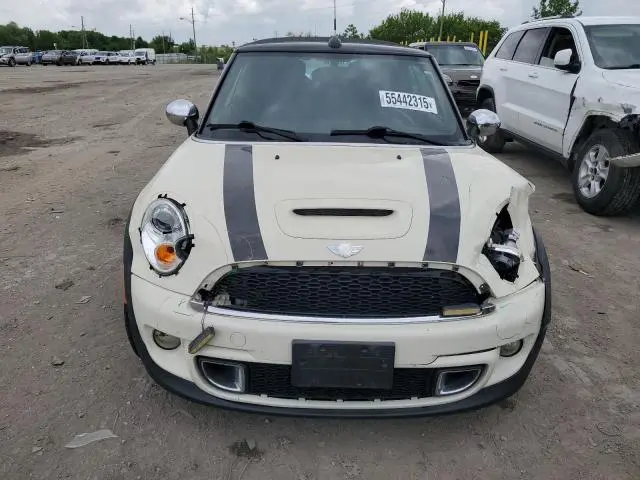 2011 MINI COOPER S  