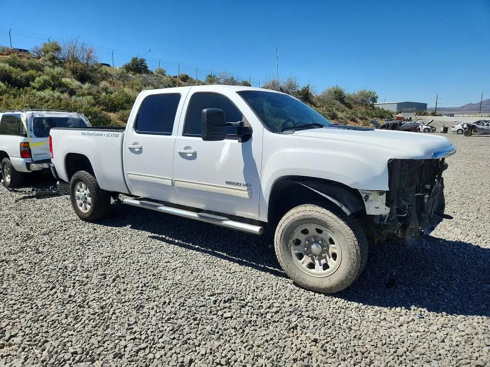 2012 GMC SIERRA K2500 SLT  
