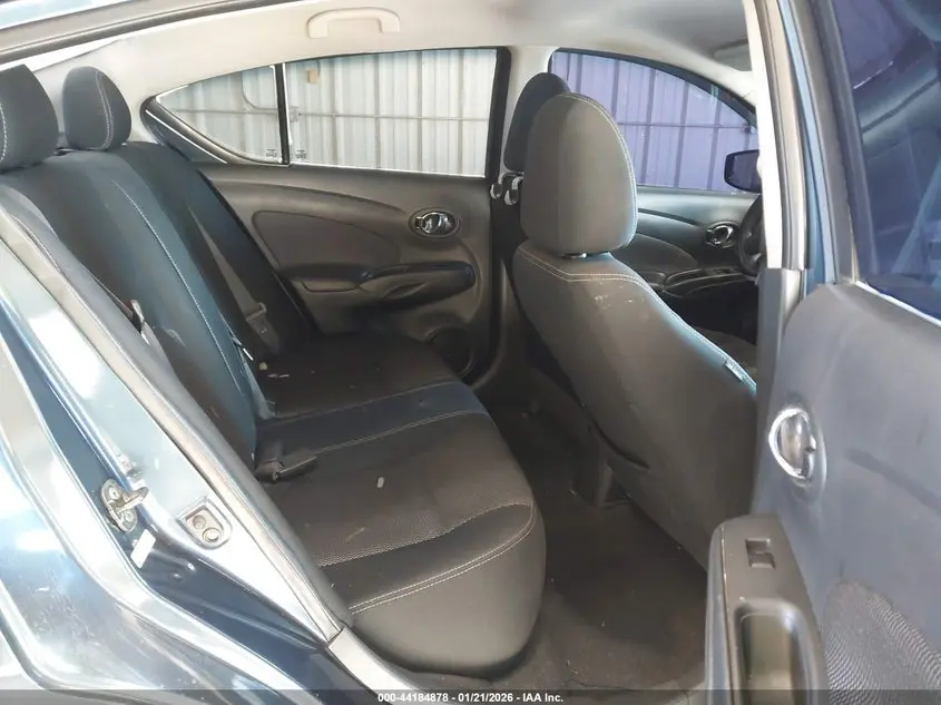 2015 NISSAN VERSA 1.6 SV