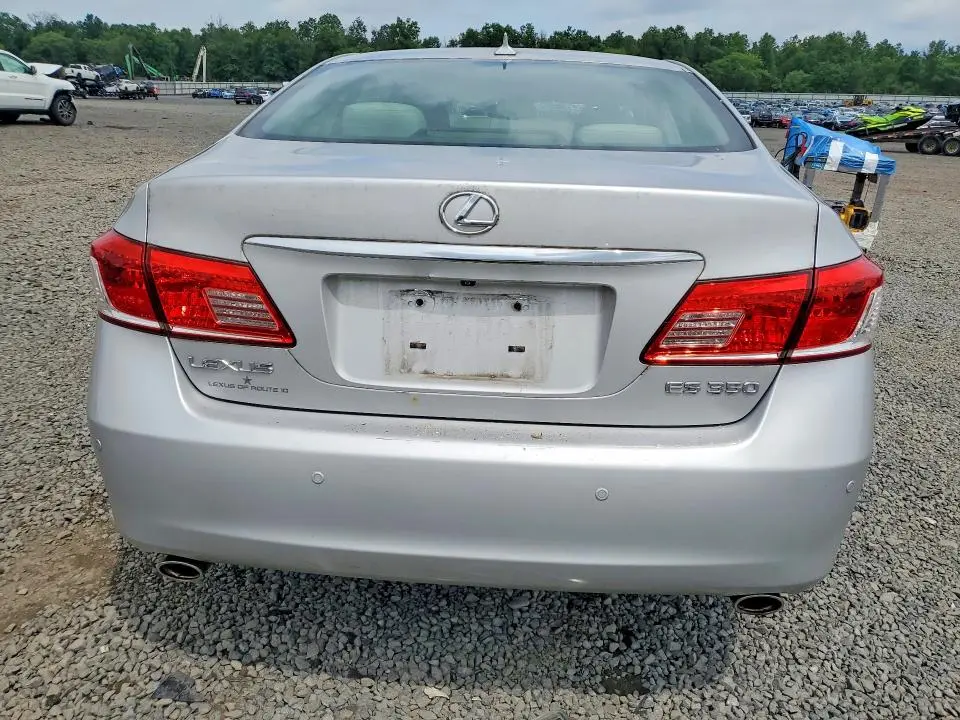 2010 LEXUS ES 350  