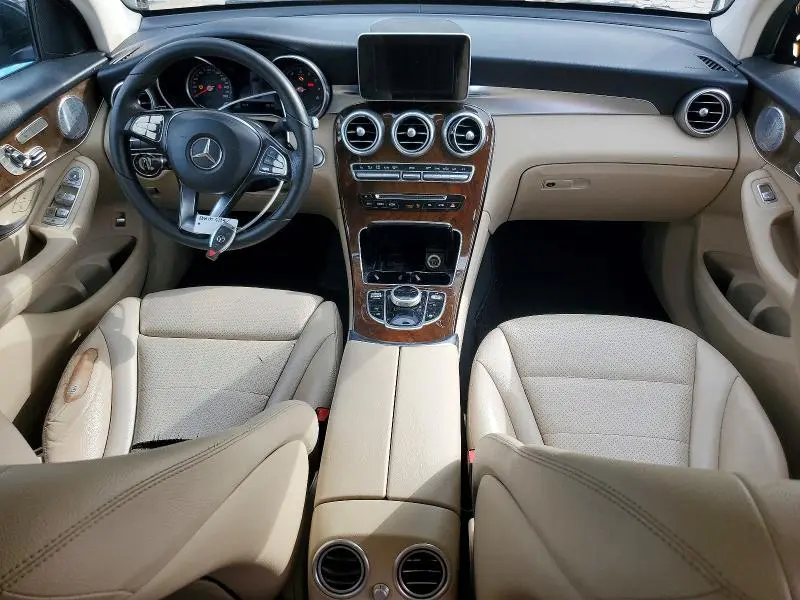 2018 MERCEDES-BENZ GLC 300  