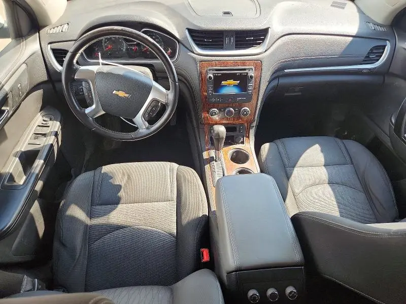 2013 CHEVROLET TRAVERSE LT  