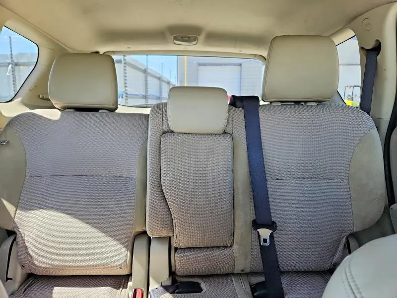 2012 MITSUBISHI OUTLANDER SE  