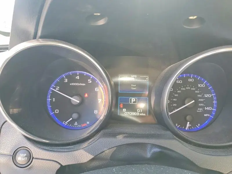 2017 SUBARU OUTBACK 2.5I PREMIUM  